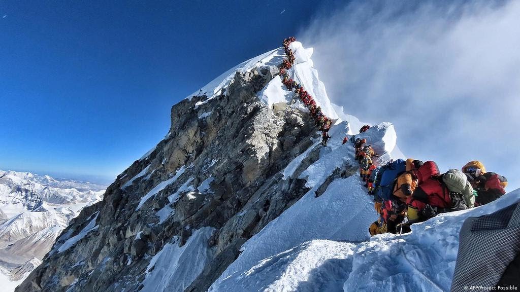 آیا اورست بلندترین قله جهان است؟