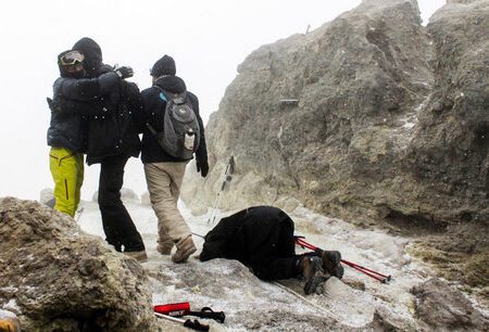 کوهنوردی در اصل خود زندگیه
