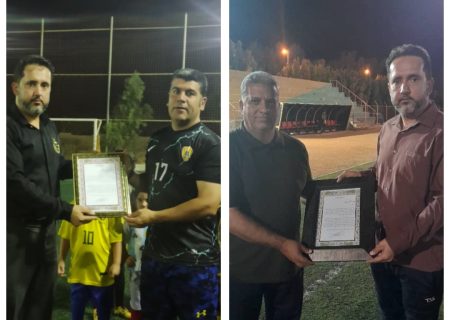 قدردانی رئیس هیئت فوتبال خارگ از  دو تن از فعالان عرصه فوتبال جزیره